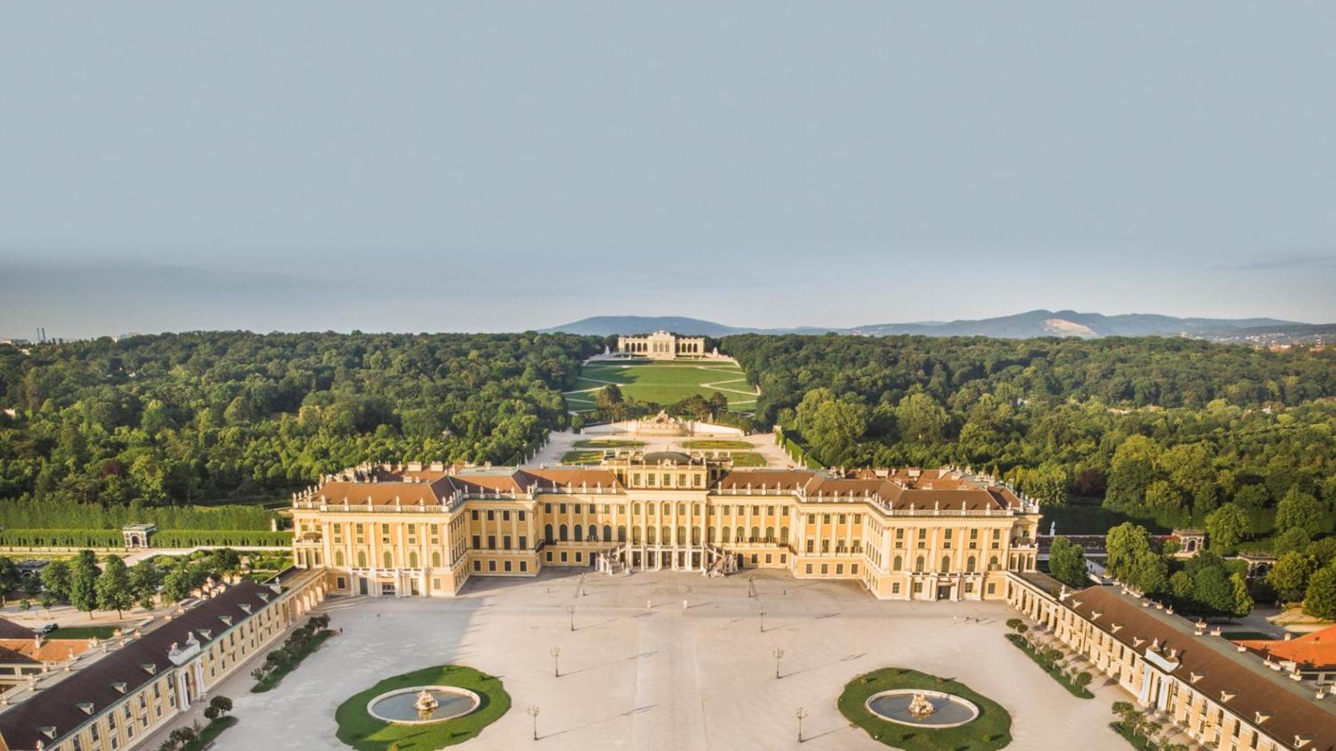 Royal Deluxe-Free Garage,Near Schoenbrunn Palace Відень Екстер'єр фото